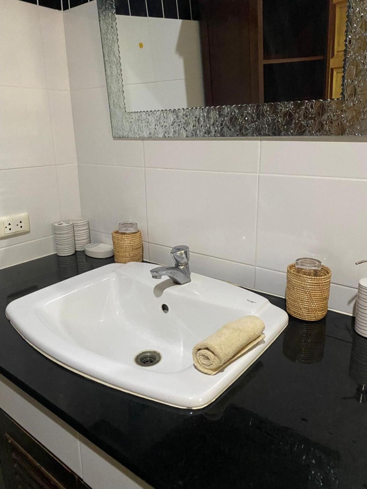 קו סמוי Jade Cottages חדר תמונה